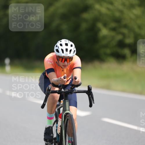 22.06.2025 - Viking Triathlon Yannick Fuchs http://msf.ph/oto/8118229 22.06.2025 11:43:48 Radfahren 37, 130, 202, 308, 390, 466, 495 meine-sportfotos.de