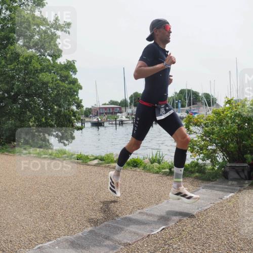 22.06.2025 - Viking Triathlon KatJ http://msf.ph/oto/8118231 22.06.2025 12:55:02 Laufen 14, 188, 189 meine-sportfotos.de