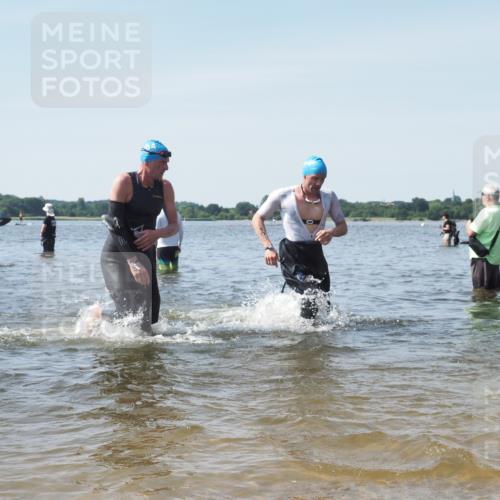 22.06.2025 - Viking Triathlon KatJ http://msf.ph/oto/8118242 22.06.2025 10:45:33 Schwimmen 102, 108, 197, 466, 519, 605 meine-sportfotos.de