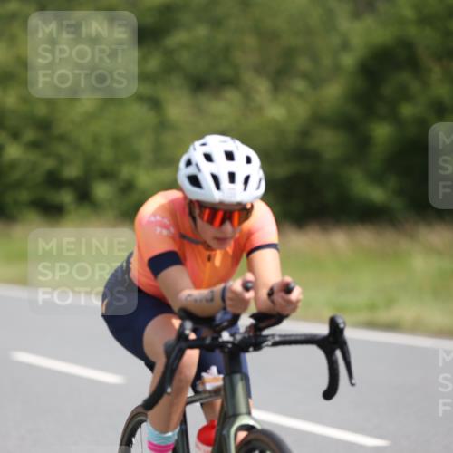 22.06.2025 - Viking Triathlon Yannick Fuchs http://msf.ph/oto/8118253 22.06.2025 11:43:48 Radfahren 37, 130, 202, 308, 390, 466, 495 meine-sportfotos.de