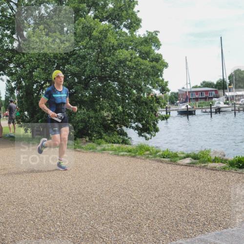 22.06.2025 - Viking Triathlon KatJ http://msf.ph/oto/8118257 22.06.2025 13:30:01 Laufen 153, 210 meine-sportfotos.de