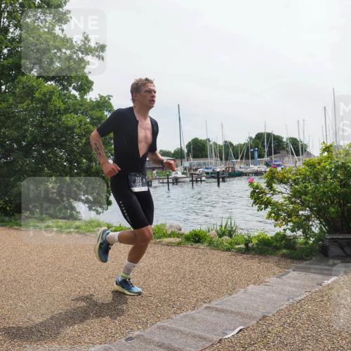 22.06.2025 - Viking Triathlon KatJ http://msf.ph/oto/8118366 22.06.2025 12:55:06 Laufen 14, 189 meine-sportfotos.de