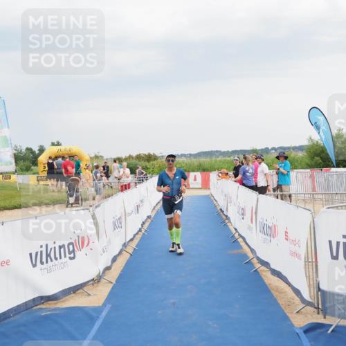 22.06.2025 - Viking Triathlon MichiJ http://msf.ph/oto/8118395 22.06.2025 16:56:16 Ziel 23 meine-sportfotos.de