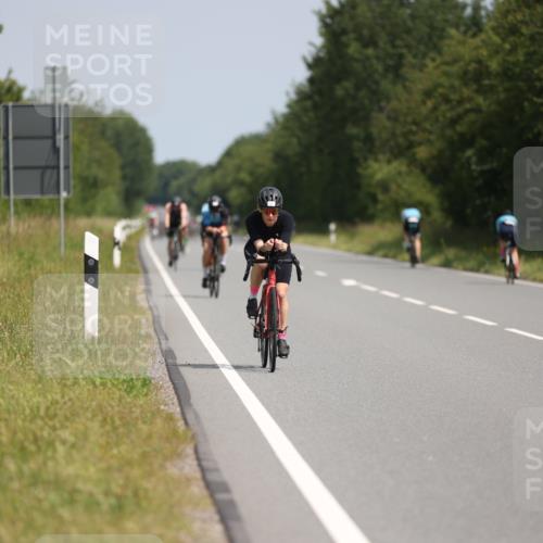 22.06.2025 - Viking Triathlon Yannick Fuchs http://msf.ph/oto/8118404 22.06.2025 11:44:04 Radfahren 6, 31, 121, 143, 396 meine-sportfotos.de