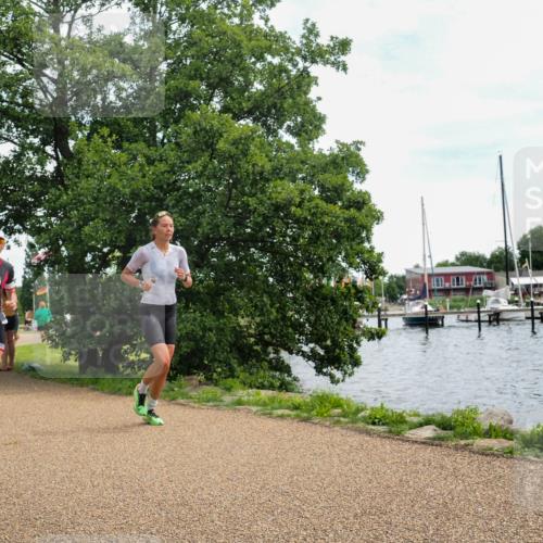 22.06.2025 - Viking Triathlon KatJ http://msf.ph/oto/8118420 22.06.2025 13:30:41 Laufen 13, 145 meine-sportfotos.de