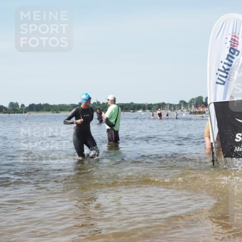 22.06.2025 - Viking Triathlon KatJ http://msf.ph/oto/8118441 22.06.2025 10:45:43 Schwimmen 95, 197, 360, 425, 466, 519 meine-sportfotos.de