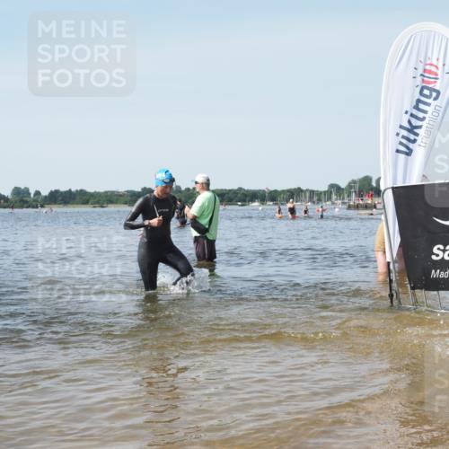 22.06.2025 - Viking Triathlon KatJ http://msf.ph/oto/8118449 22.06.2025 10:45:43 Schwimmen 95, 197, 360, 425, 466, 519 meine-sportfotos.de