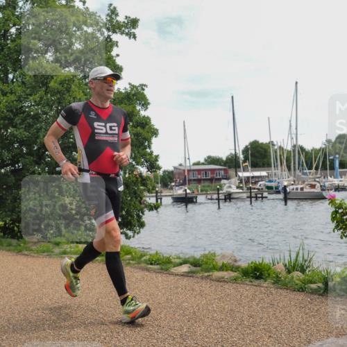 22.06.2025 - Viking Triathlon KatJ http://msf.ph/oto/8118482 22.06.2025 13:30:42 Laufen 13, 145 meine-sportfotos.de