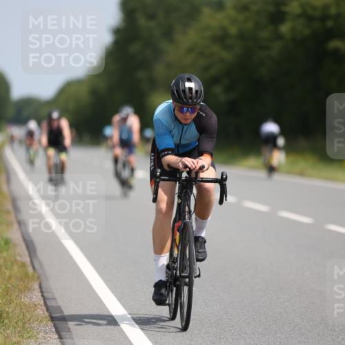 22.06.2025 - Viking Triathlon Yannick Fuchs http://msf.ph/oto/8118507 22.06.2025 11:44:10 Radfahren 121, 143, 144, 471, 543 meine-sportfotos.de