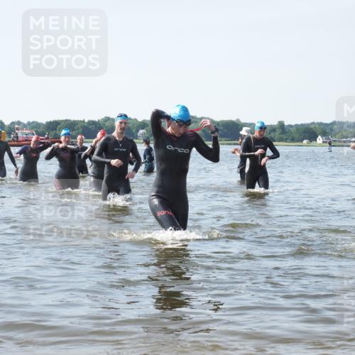 22.06.2025 - Viking Triathlon KatJ http://msf.ph/oto/8118570 22.06.2025 10:45:52 Schwimmen 95, 342, 360, 372, 425, 468, 519, 615, 621, 633 meine-sportfotos.de