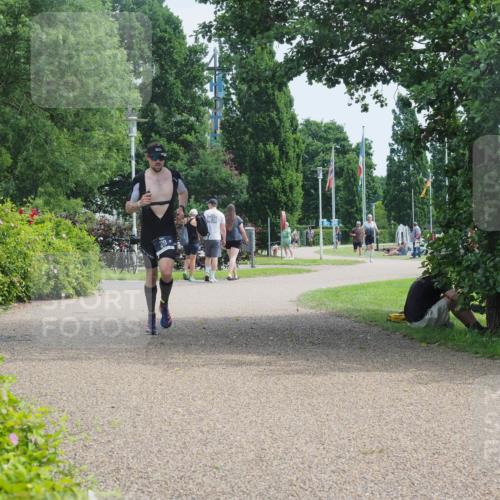 22.06.2025 - Viking Triathlon KatJ http://msf.ph/oto/8118581 22.06.2025 12:56:32 Laufen 310 meine-sportfotos.de