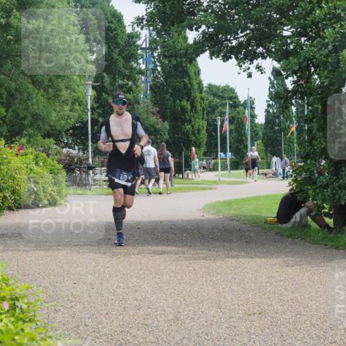 22.06.2025 - Viking Triathlon KatJ http://msf.ph/oto/8118589 22.06.2025 12:56:32 Laufen 310 meine-sportfotos.de