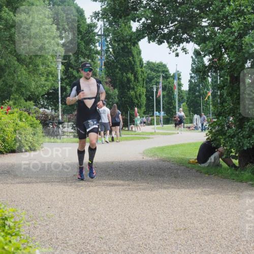 22.06.2025 - Viking Triathlon KatJ http://msf.ph/oto/8118596 22.06.2025 12:56:32 Laufen 310 meine-sportfotos.de