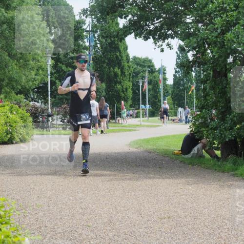 22.06.2025 - Viking Triathlon KatJ http://msf.ph/oto/8118609 22.06.2025 12:56:32 Laufen 310 meine-sportfotos.de