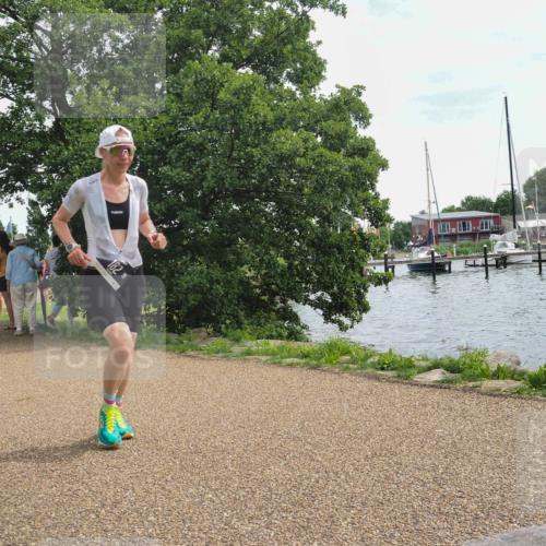 22.06.2025 - Viking Triathlon KatJ http://msf.ph/oto/8118640 22.06.2025 13:31:15 Laufen 14, 77, 182 meine-sportfotos.de