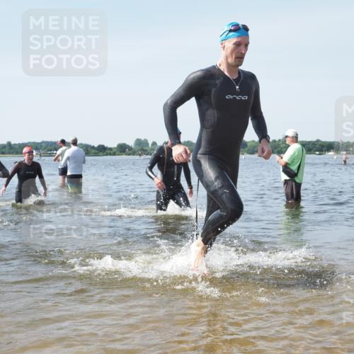 22.06.2025 - Viking Triathlon KatJ http://msf.ph/oto/8118659 22.06.2025 10:46:00 Schwimmen 217, 342, 360, 372, 468, 525, 615, 621, 633, 647 meine-sportfotos.de