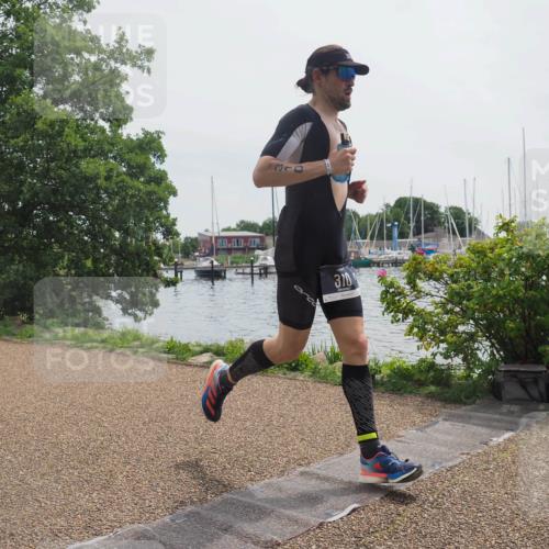 22.06.2025 - Viking Triathlon KatJ http://msf.ph/oto/8118691 22.06.2025 12:56:35 Laufen 310 meine-sportfotos.de
