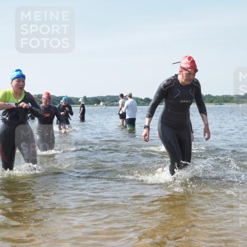 22.06.2025 - Viking Triathlon KatJ http://msf.ph/oto/8118711 22.06.2025 10:46:03 Schwimmen 144, 217, 342, 372, 468, 525, 615, 621, 633, 647 meine-sportfotos.de