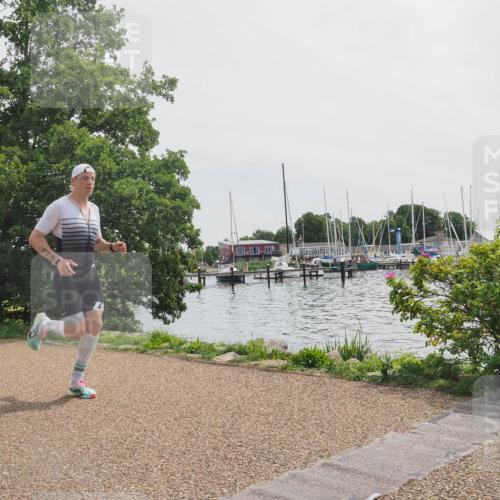 22.06.2025 - Viking Triathlon KatJ http://msf.ph/oto/8118757 22.06.2025 12:56:45 Laufen 444, 645 meine-sportfotos.de