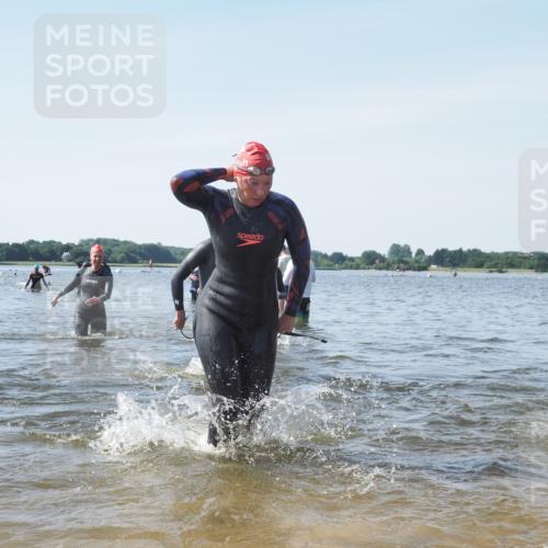 22.06.2025 - Viking Triathlon KatJ http://msf.ph/oto/8118773 22.06.2025 10:46:06 Schwimmen 121, 144, 217, 342, 372, 468, 525, 615, 621, 633, 647 meine-sportfotos.de
