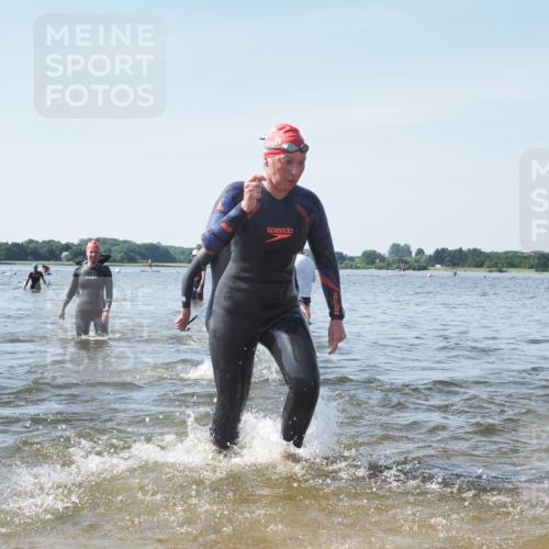 22.06.2025 - Viking Triathlon KatJ http://msf.ph/oto/8118788 22.06.2025 10:46:07 Schwimmen 121, 144, 217, 342, 372, 468, 525, 615, 621, 633, 647 meine-sportfotos.de