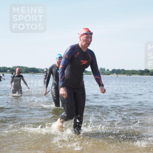 22.06.2025 - Viking Triathlon KatJ http://msf.ph/oto/8118796 22.06.2025 10:46:07 Schwimmen 121, 144, 217, 342, 372, 468, 525, 615, 621, 633, 647 meine-sportfotos.de