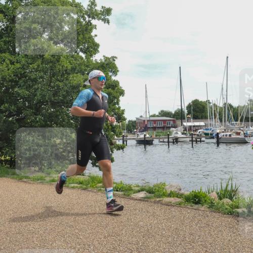 22.06.2025 - Viking Triathlon KatJ http://msf.ph/oto/8118807 22.06.2025 13:31:42 Laufen 458 meine-sportfotos.de