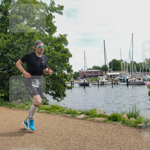 22.06.2025 - Viking Triathlon KatJ http://msf.ph/oto/8118847 22.06.2025 13:31:48 Laufen 324, 370 meine-sportfotos.de