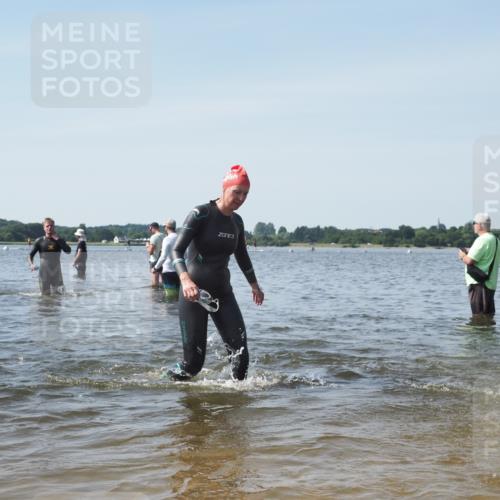 22.06.2025 - Viking Triathlon KatJ http://msf.ph/oto/8118894 22.06.2025 10:46:14 Schwimmen 121, 144, 213, 217, 225, 406, 525, 647 meine-sportfotos.de