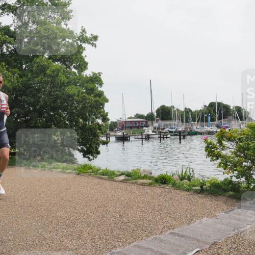 22.06.2025 - Viking Triathlon KatJ http://msf.ph/oto/8118899 22.06.2025 12:57:00 Laufen 340 meine-sportfotos.de