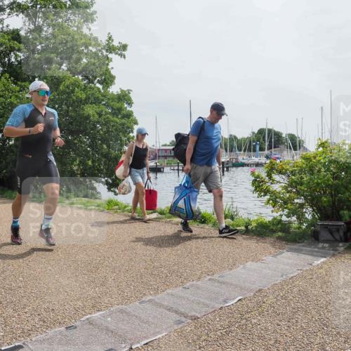 22.06.2025 - Viking Triathlon KatJ http://msf.ph/oto/8119101 22.06.2025 12:57:19 Laufen 458 meine-sportfotos.de