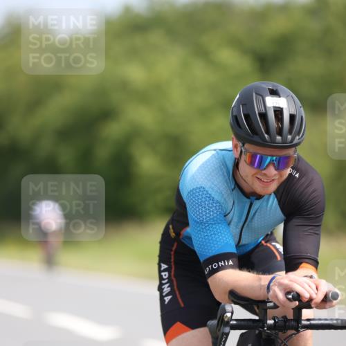 22.06.2025 - Viking Triathlon Yannick Fuchs http://msf.ph/oto/8119139 22.06.2025 11:44:11 Radfahren 121, 143, 144, 471, 543 meine-sportfotos.de