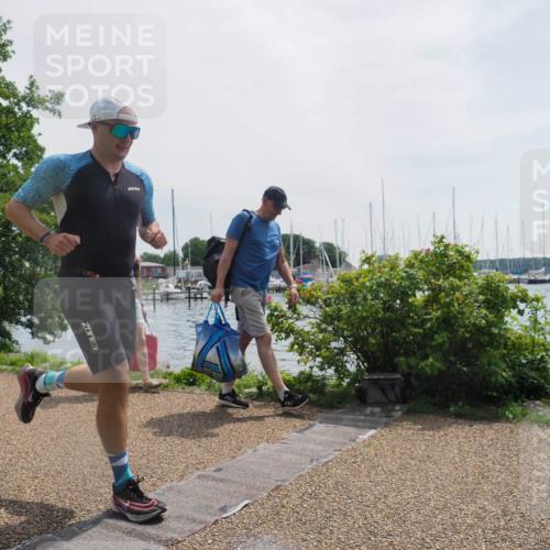 22.06.2025 - Viking Triathlon KatJ http://msf.ph/oto/8119142 22.06.2025 12:57:19 Laufen 458 meine-sportfotos.de