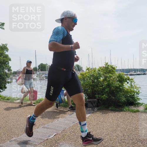 22.06.2025 - Viking Triathlon KatJ http://msf.ph/oto/8119164 22.06.2025 12:57:20 Laufen 458 meine-sportfotos.de
