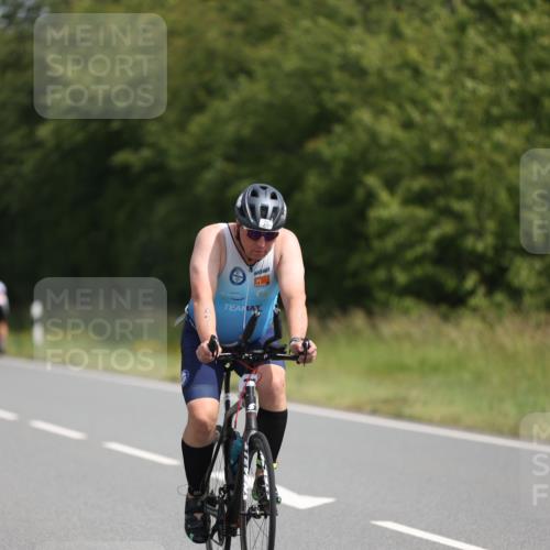 22.06.2025 - Viking Triathlon Yannick Fuchs http://msf.ph/oto/8119190 22.06.2025 11:44:14 Radfahren 121, 144, 471, 543 meine-sportfotos.de