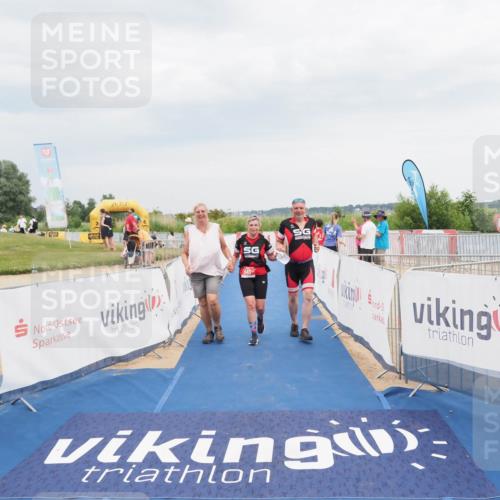 22.06.2025 - Viking Triathlon MichiJ http://msf.ph/oto/8119204 22.06.2025 16:59:30 Ziel 640 meine-sportfotos.de