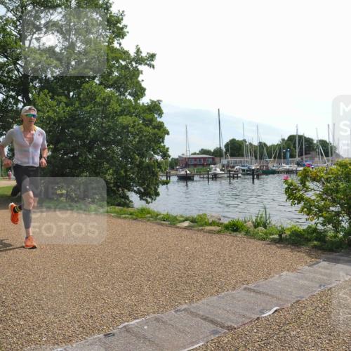 22.06.2025 - Viking Triathlon KatJ http://msf.ph/oto/8119211 22.06.2025 12:57:37 Laufen 381 meine-sportfotos.de
