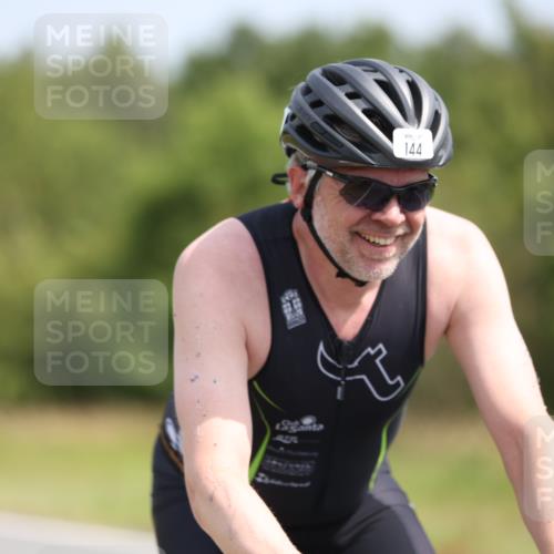 22.06.2025 - Viking Triathlon Yannick Fuchs http://msf.ph/oto/8119231 22.06.2025 11:44:16 Radfahren 144, 471, 543 meine-sportfotos.de