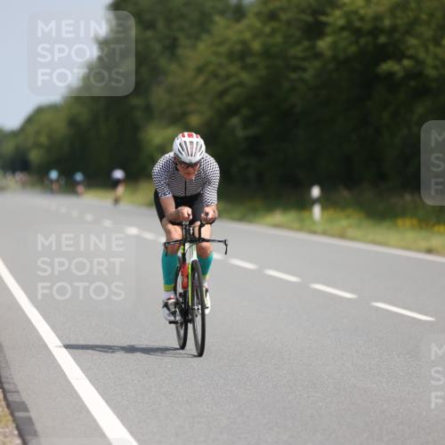 22.06.2025 - Viking Triathlon Yannick Fuchs http://msf.ph/oto/8119237 22.06.2025 11:44:17 Radfahren 144, 471, 543 meine-sportfotos.de