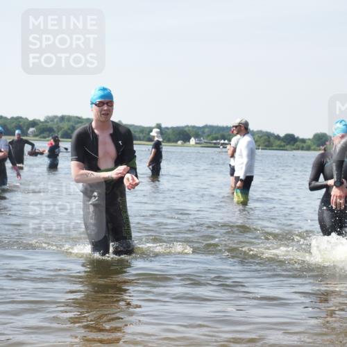 22.06.2025 - Viking Triathlon KatJ http://msf.ph/oto/8119250 22.06.2025 10:46:42 Schwimmen 143, 206, 333, 479, 498, 515 meine-sportfotos.de