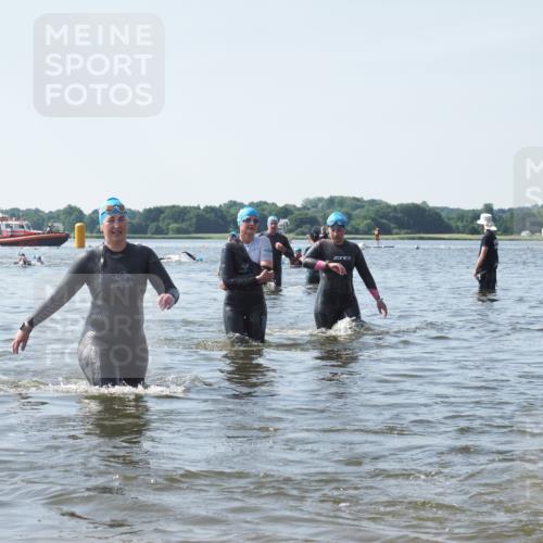 22.06.2025 - Viking Triathlon KatJ http://msf.ph/oto/8119260 22.06.2025 10:46:46 Schwimmen 143, 206, 333, 479, 498, 515 meine-sportfotos.de