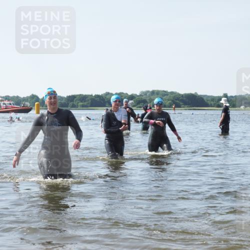 22.06.2025 - Viking Triathlon KatJ http://msf.ph/oto/8119268 22.06.2025 10:46:46 Schwimmen 143, 206, 333, 479, 498, 515 meine-sportfotos.de