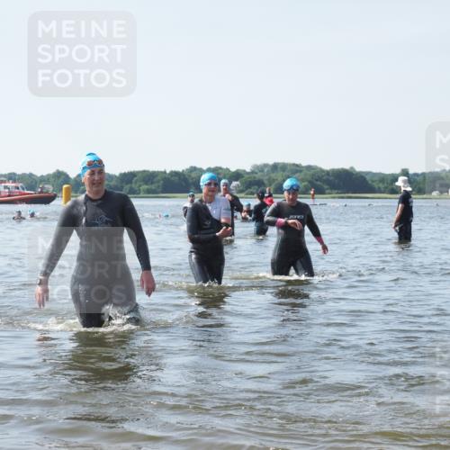 22.06.2025 - Viking Triathlon KatJ http://msf.ph/oto/8119276 22.06.2025 10:46:46 Schwimmen 143, 206, 333, 479, 498, 515 meine-sportfotos.de