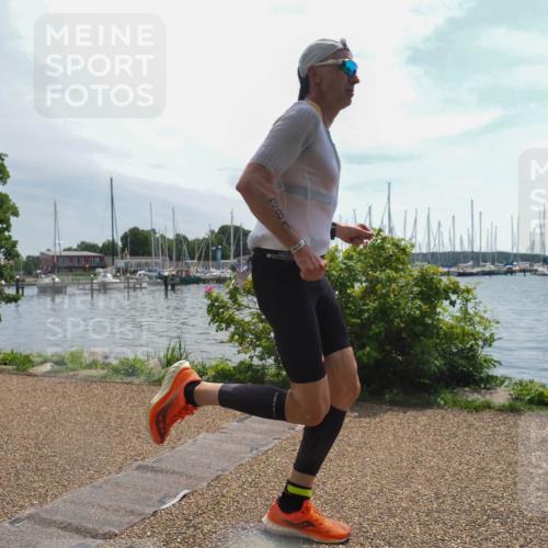 22.06.2025 - Viking Triathlon KatJ http://msf.ph/oto/8119303 22.06.2025 12:57:38 Laufen 381 meine-sportfotos.de