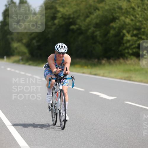 22.06.2025 - Viking Triathlon Yannick Fuchs http://msf.ph/oto/8119322 22.06.2025 11:44:30 Radfahren 24, 85, 114, 192, 228, 383, 552, 603 meine-sportfotos.de