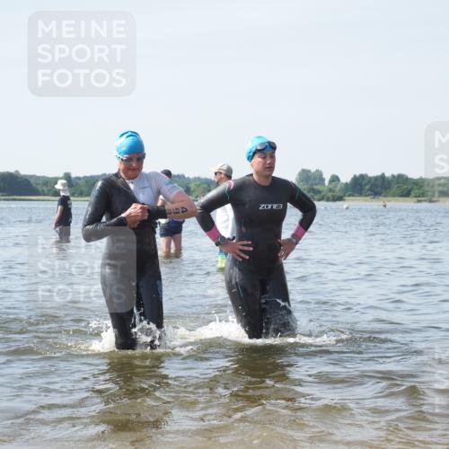 22.06.2025 - Viking Triathlon KatJ http://msf.ph/oto/8119335 22.06.2025 10:46:52 Schwimmen 36, 206, 378, 498, 515 meine-sportfotos.de