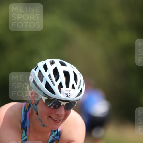 22.06.2025 - Viking Triathlon Yannick Fuchs http://msf.ph/oto/8119347 22.06.2025 11:44:31 Radfahren 24, 85, 114, 192, 228, 383, 552, 603 meine-sportfotos.de