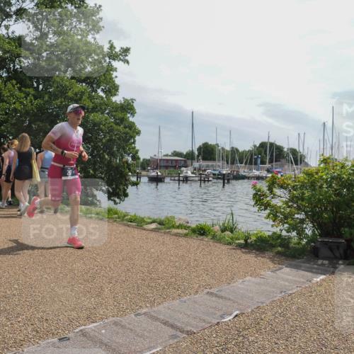 22.06.2025 - Viking Triathlon KatJ http://msf.ph/oto/8119355 22.06.2025 12:57:52 Laufen 287 meine-sportfotos.de