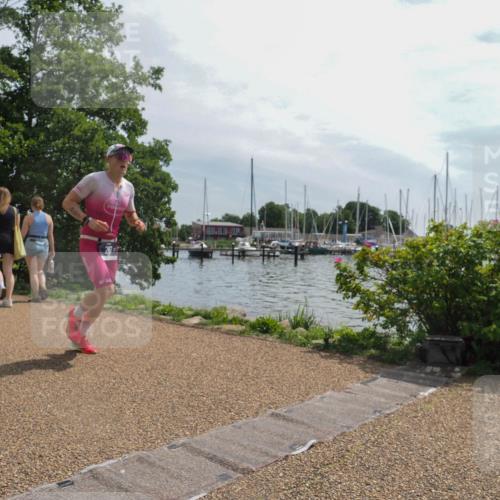 22.06.2025 - Viking Triathlon KatJ http://msf.ph/oto/8119370 22.06.2025 12:57:52 Laufen 287 meine-sportfotos.de