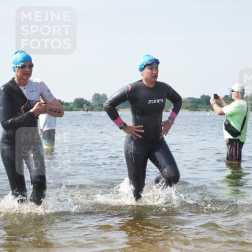 22.06.2025 - Viking Triathlon KatJ http://msf.ph/oto/8119380 22.06.2025 10:46:53 Schwimmen 36, 206, 378, 498, 515 meine-sportfotos.de